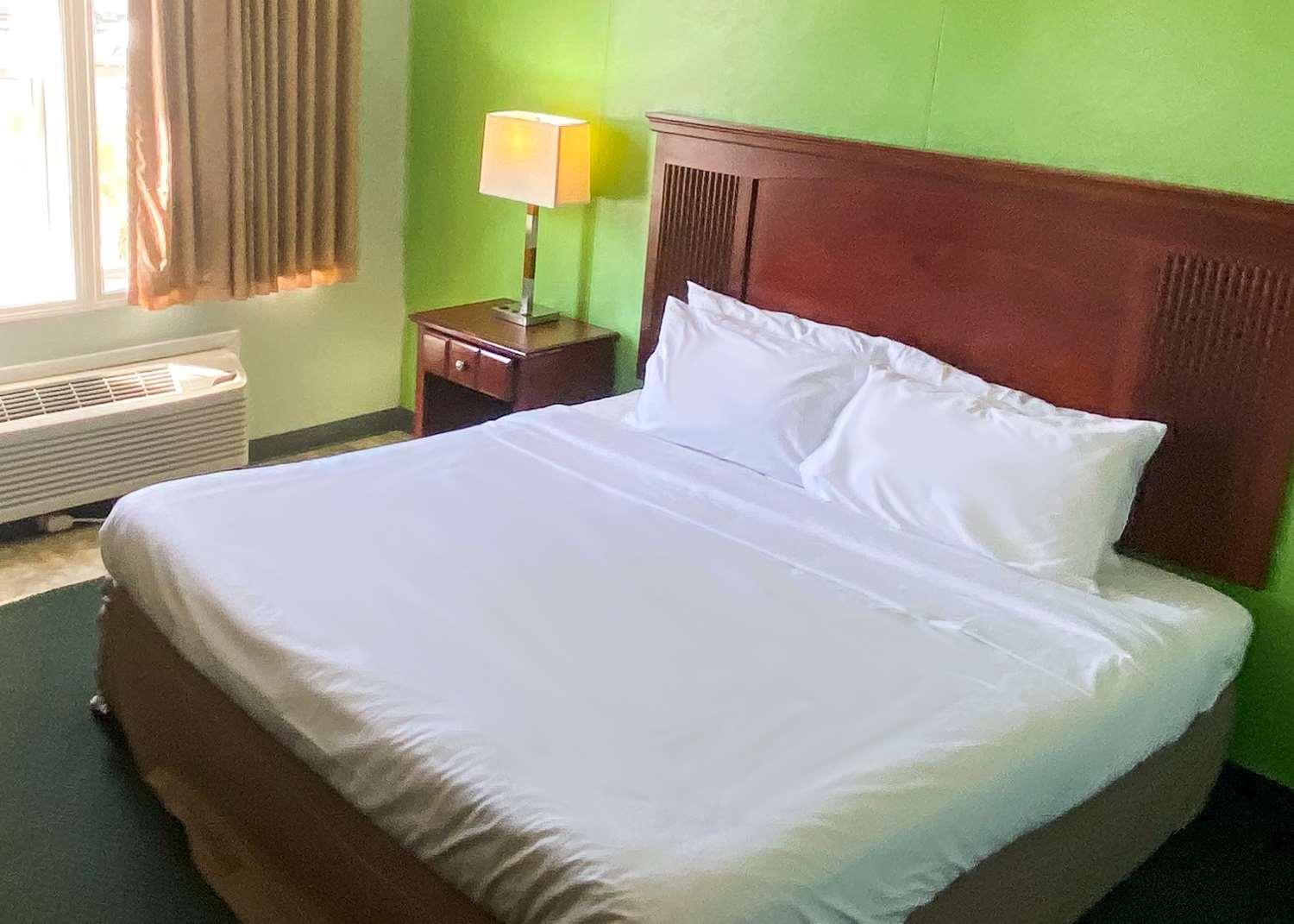 Knights Inn Lake City Εξωτερικό φωτογραφία